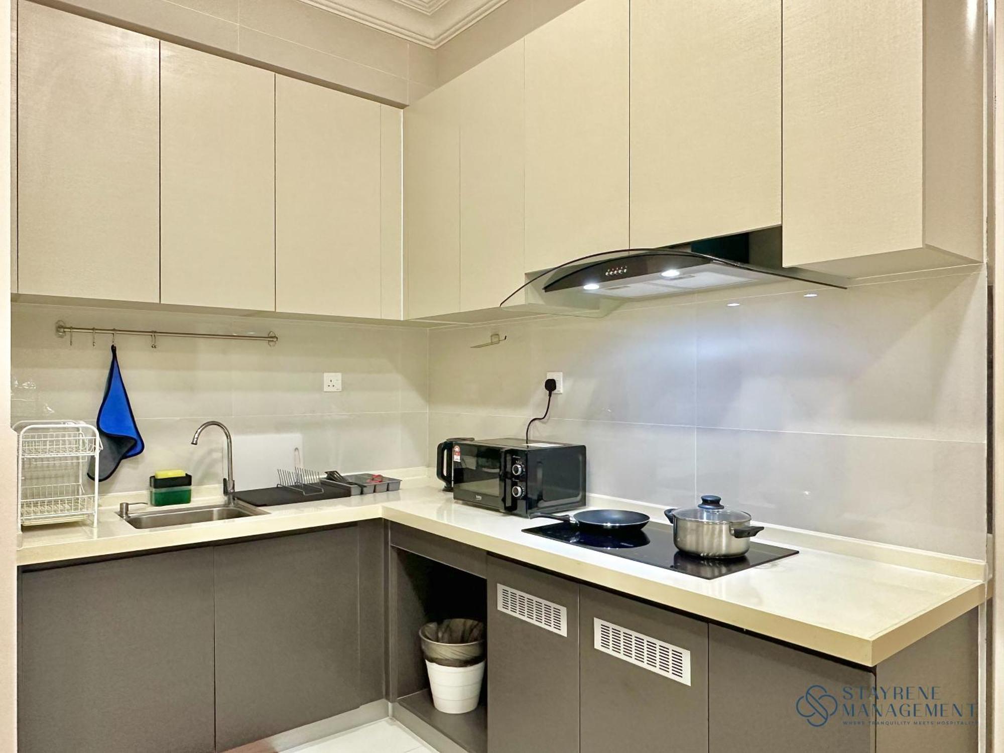 Country Garden Danga Bay Sunset View By Stayrene Apartemen Johor Bahru