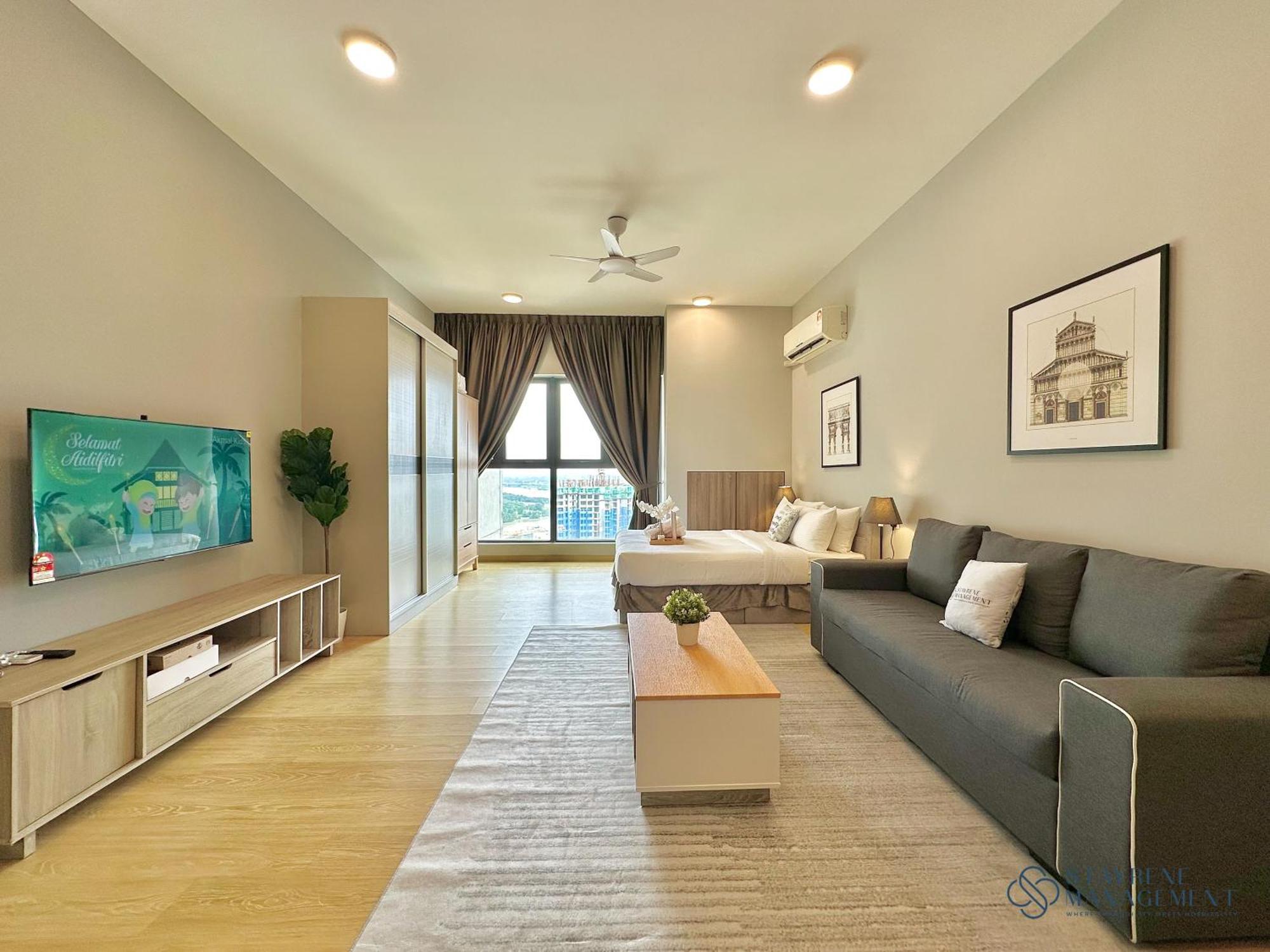 Country Garden Danga Bay Sunset View By Stayrene Apartemen